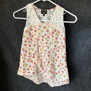 Boho floral top NWOT